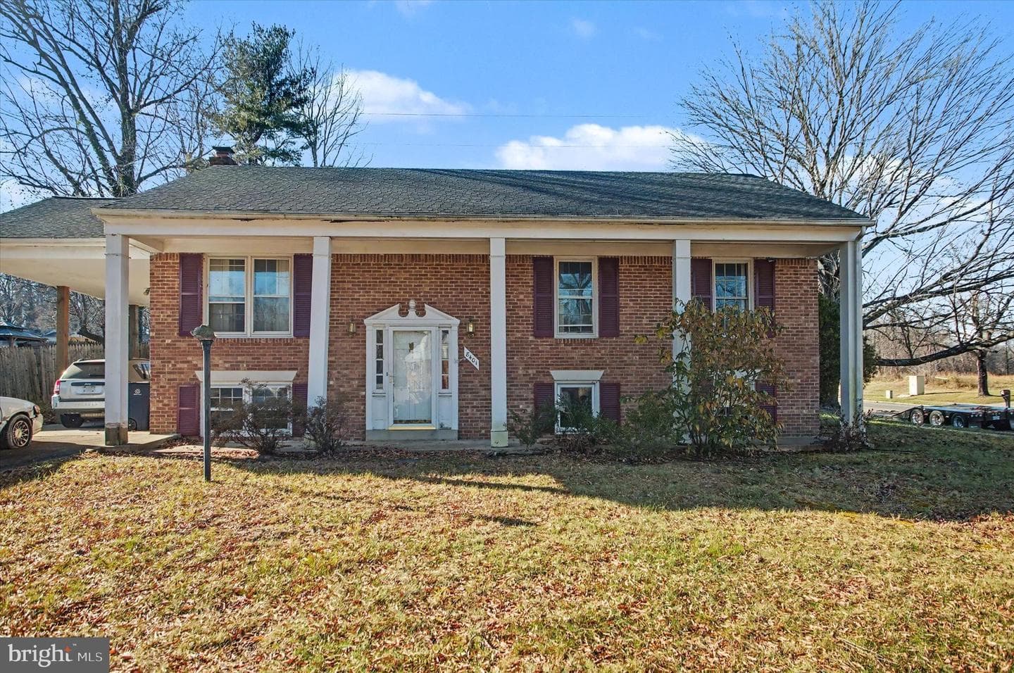 8401 Thornberry Drive photo 1