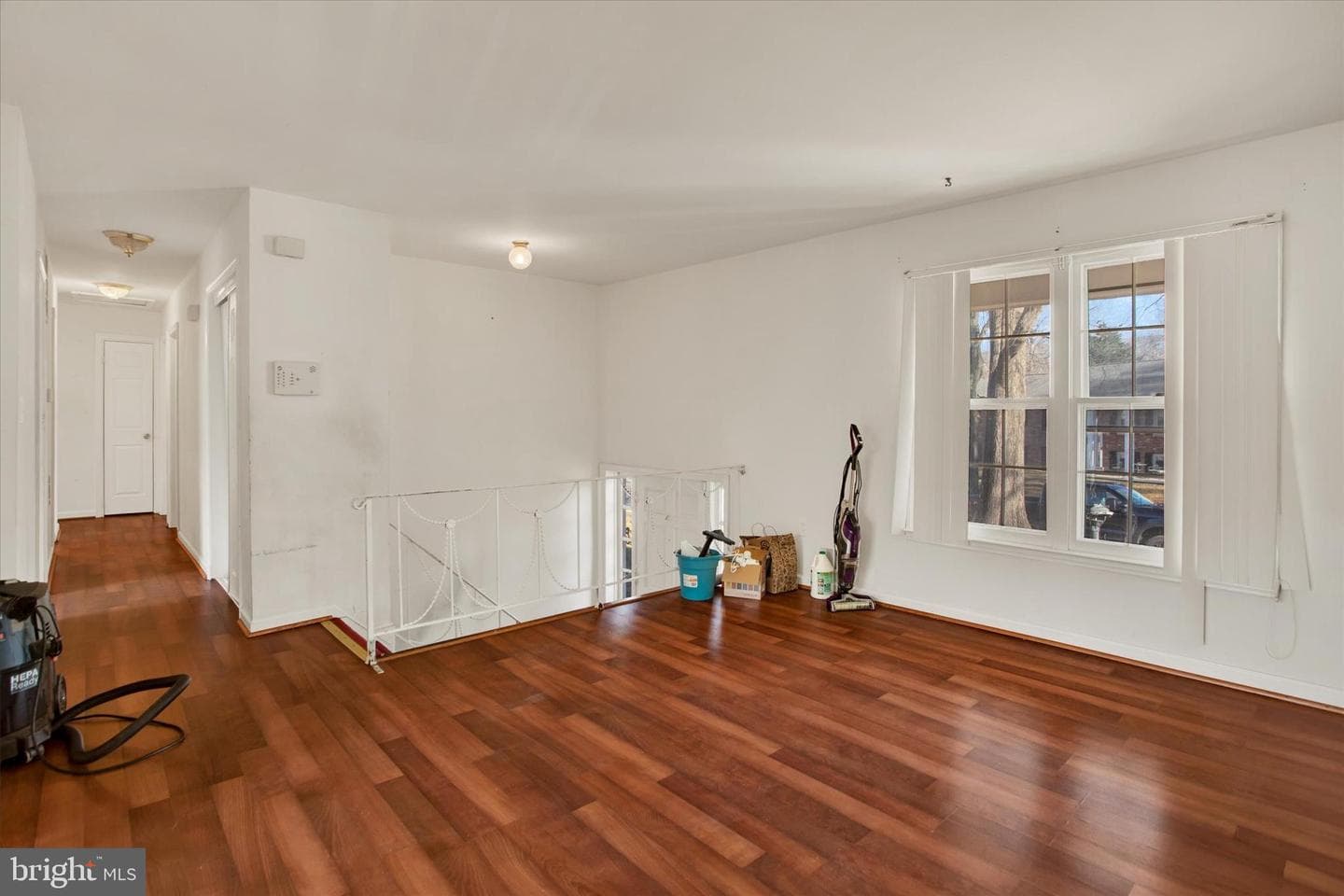 8401 Thornberry Drive photo 2