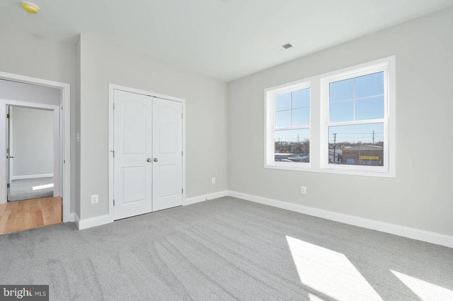 5805 Beecher Street photo 24