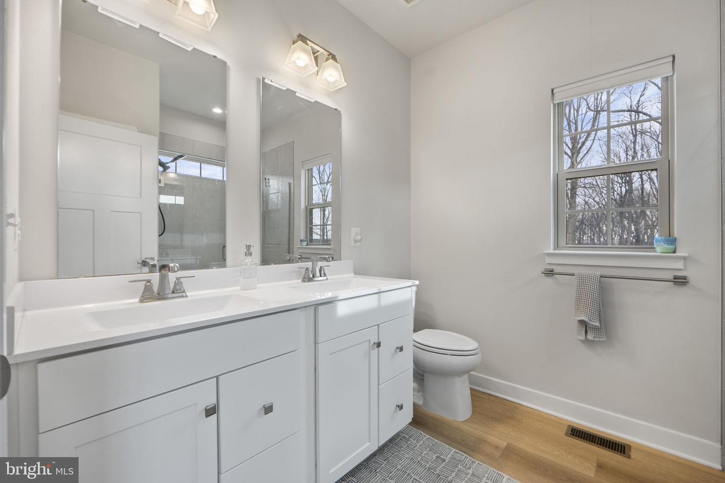8811 Sybil Lane photo 23