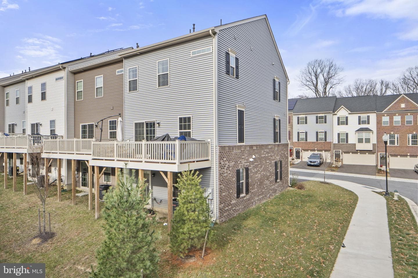 8811 Sybil Lane photo 36