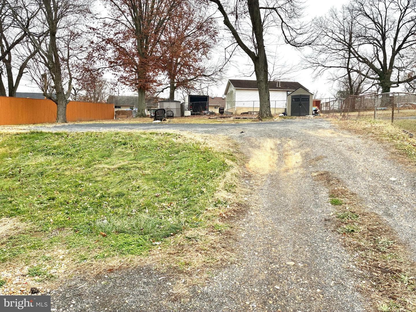 9007 Varnum Street photo 9