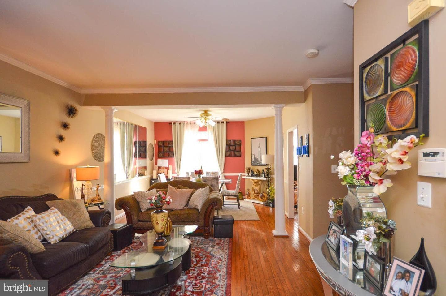 2040 Woodshade Court photo 5