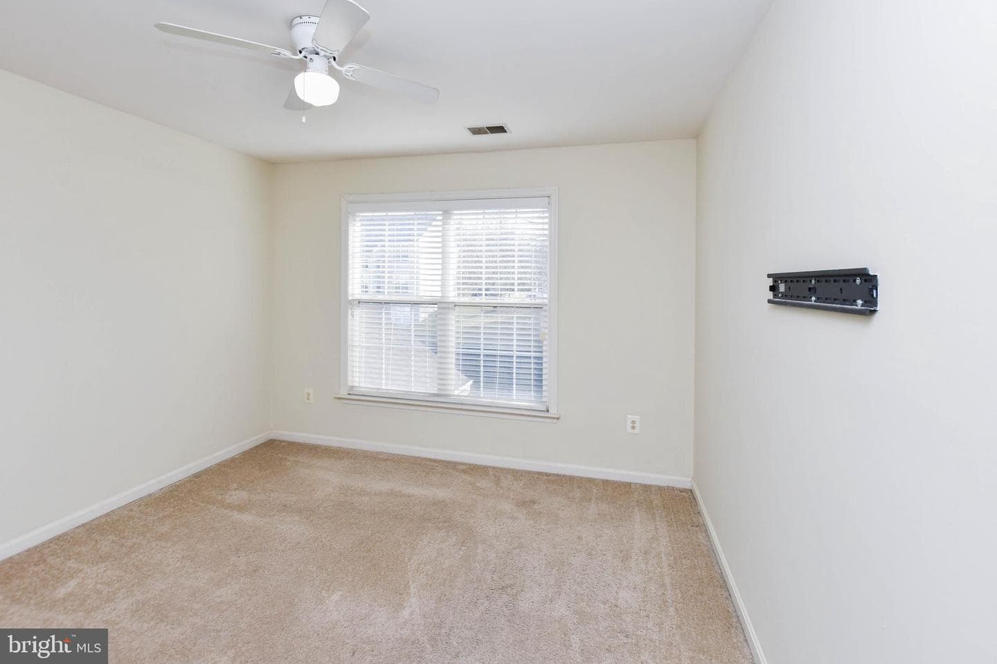 12003 Manchester Way photo 19