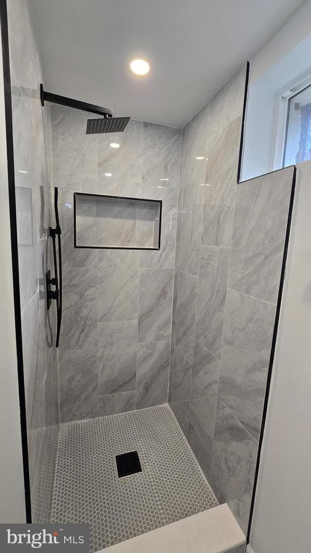 6719 Kipling photo 27