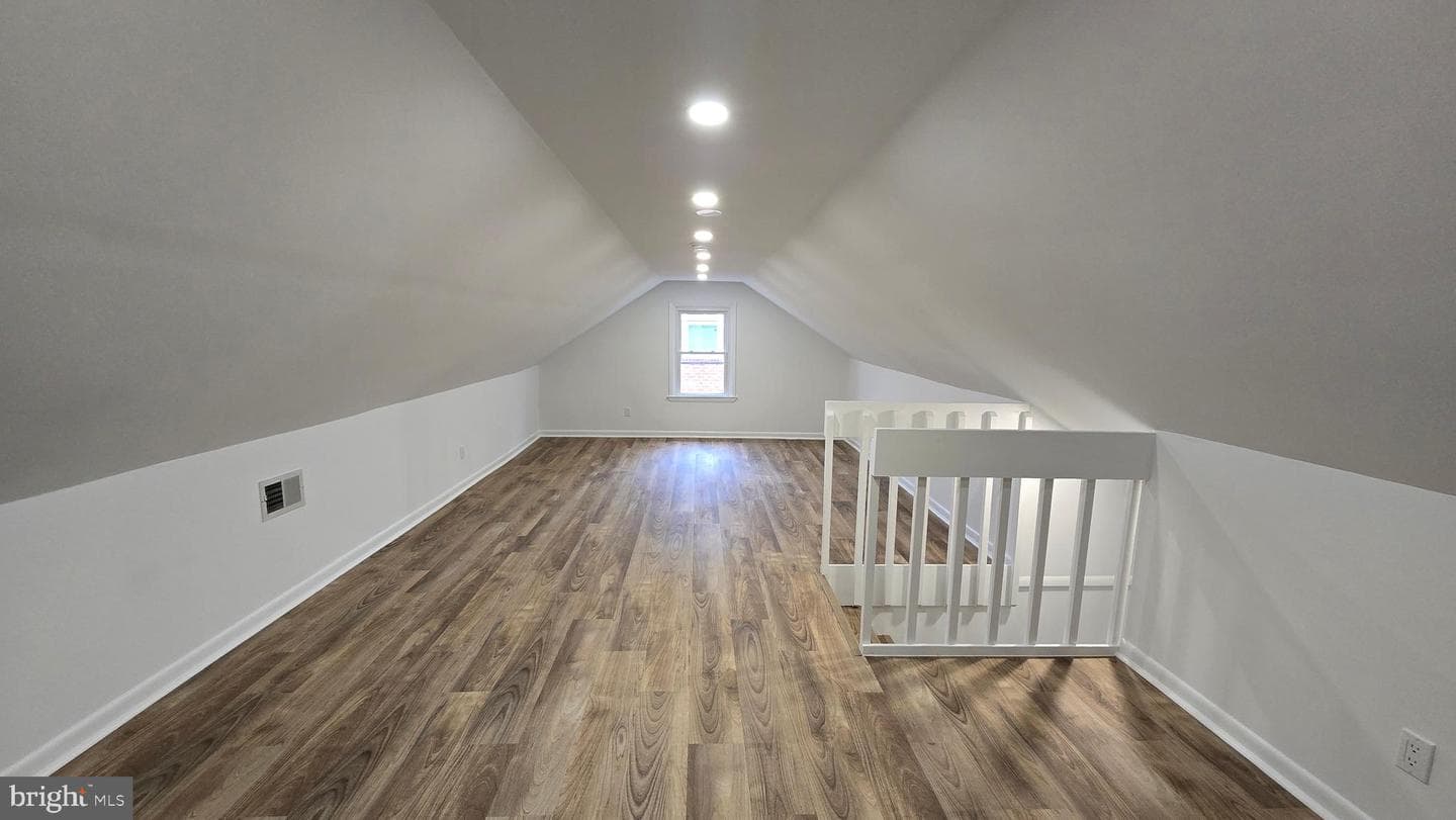 6719 Kipling photo 32