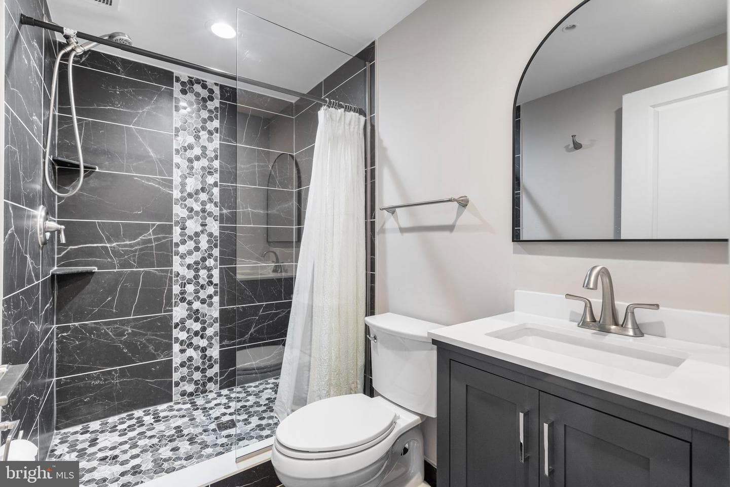 4707 Thoroughbred Drive photo 8