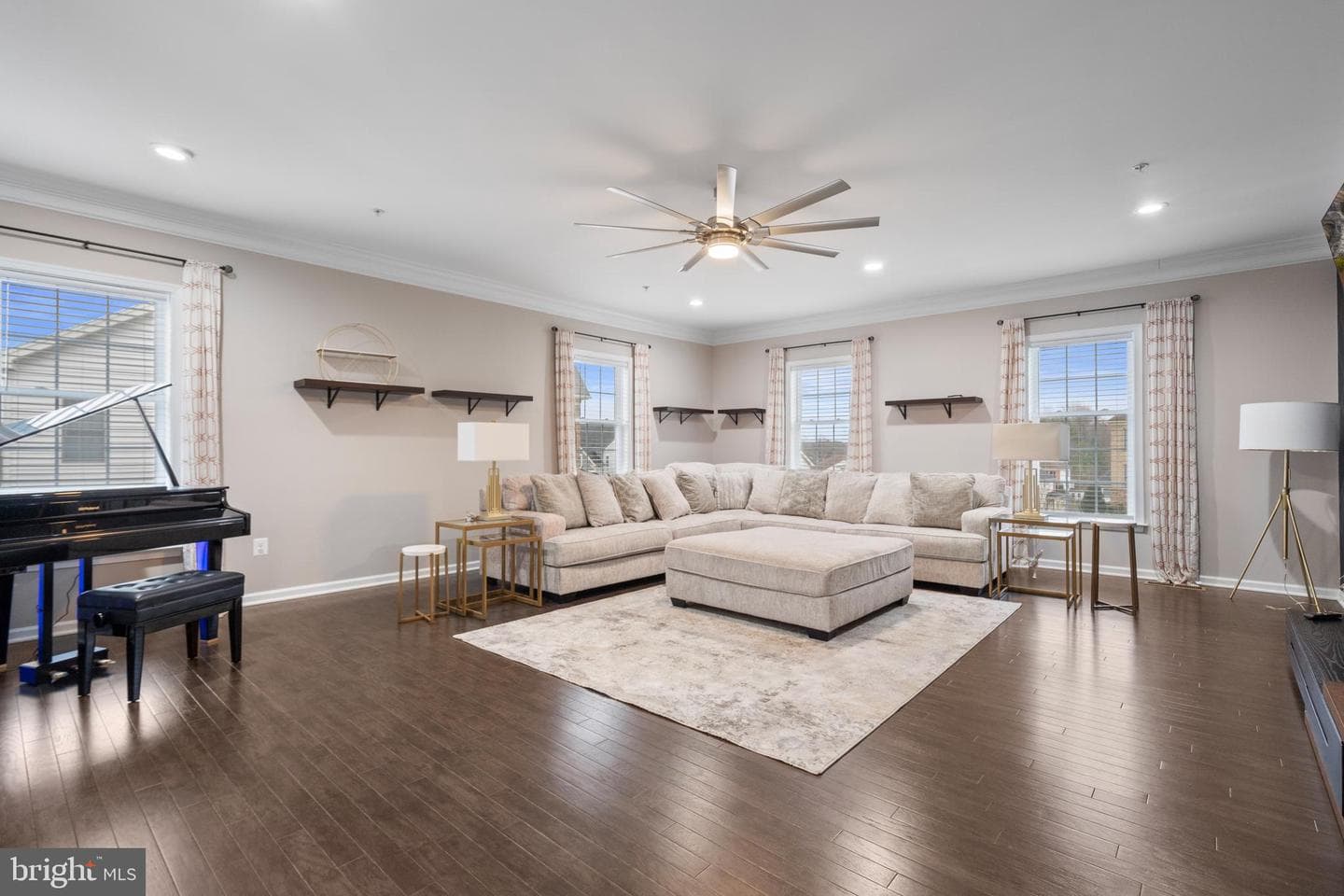 4707 Thoroughbred Drive photo 9