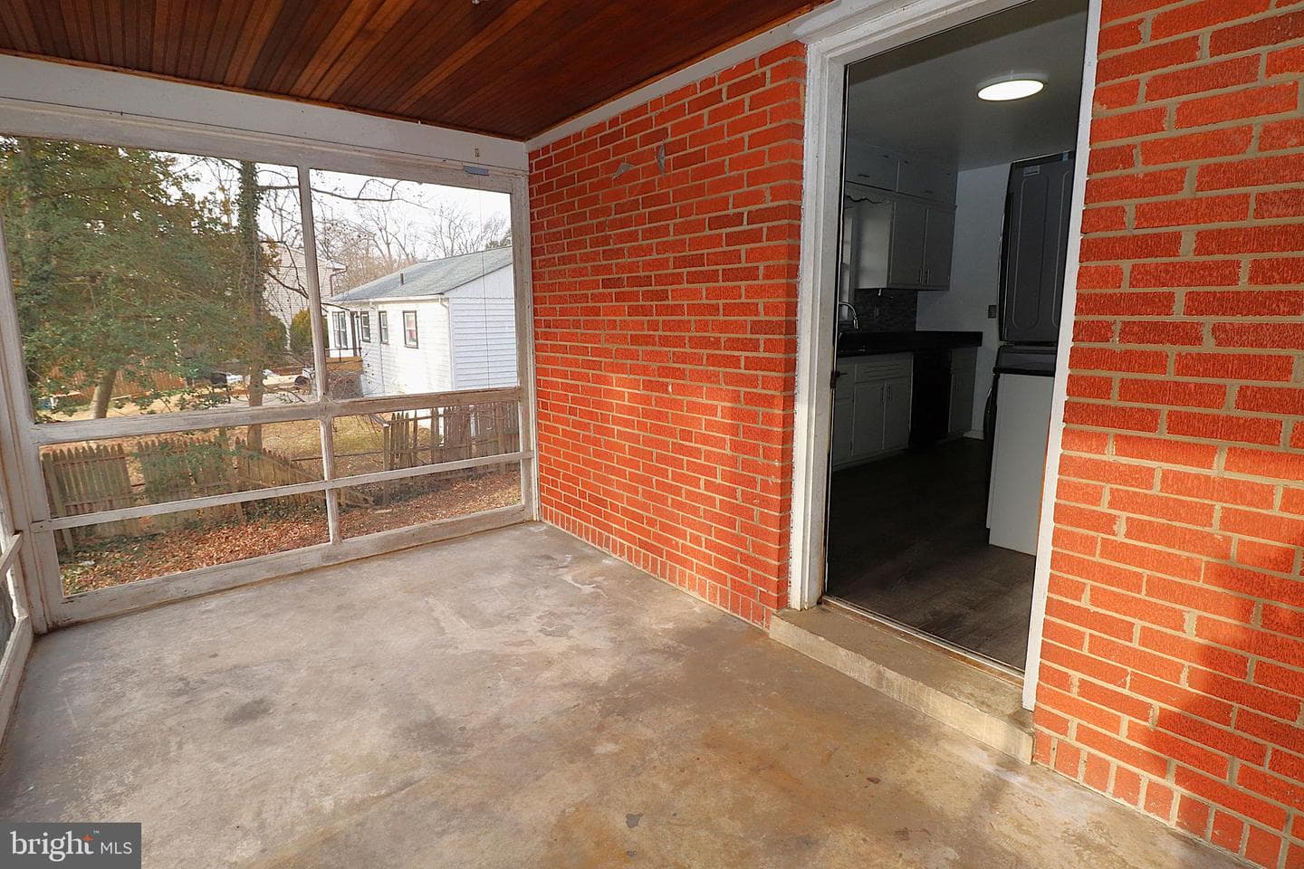 9359 Worrell Avenue photo 7
