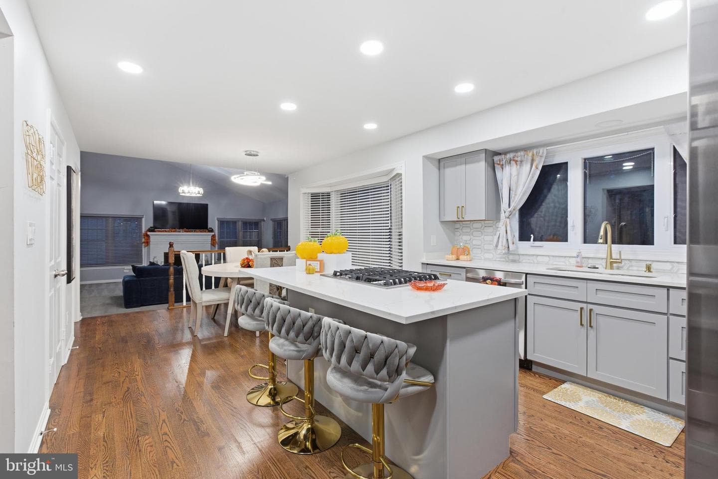 4309 Saddle River Drive photo 14