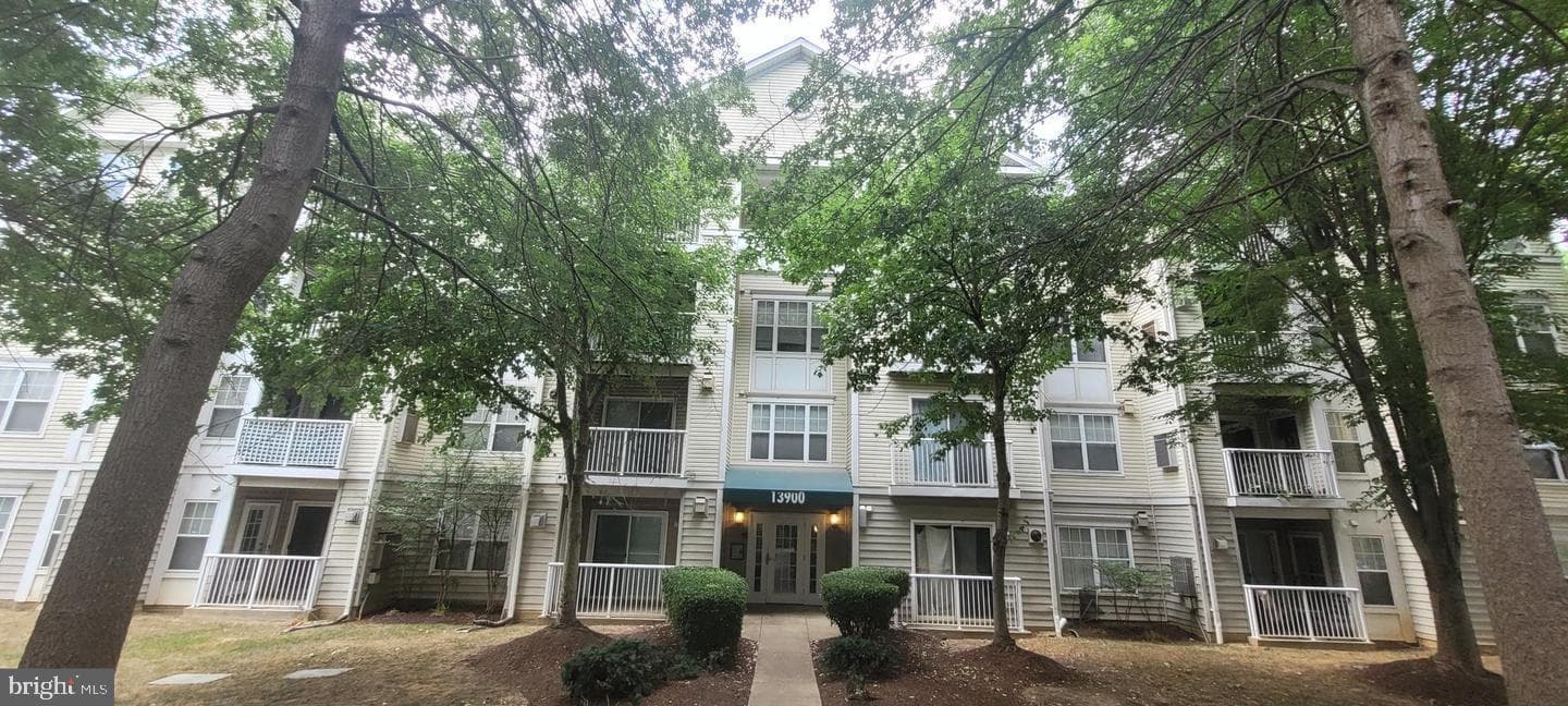 13900 Farnsworth Lane #4301