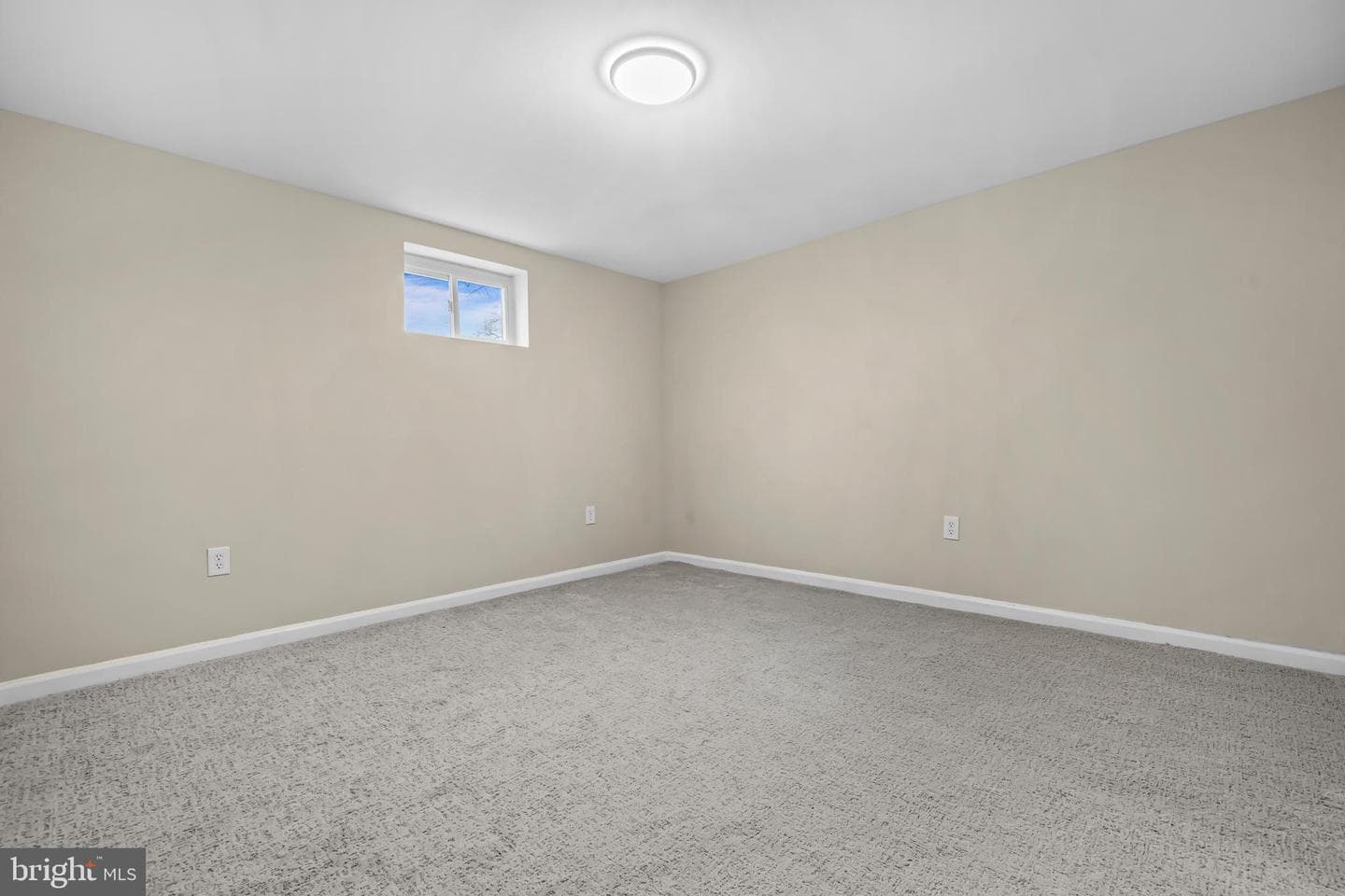 9533 Franklin Avenue photo 31