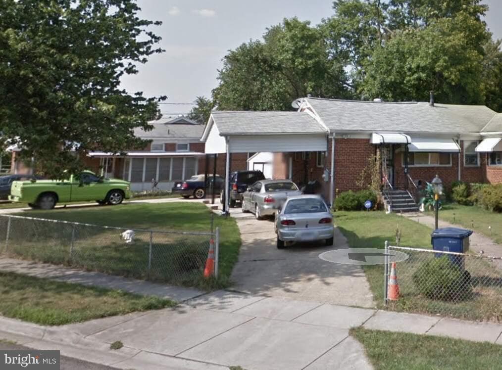 3524 Chadwick Court