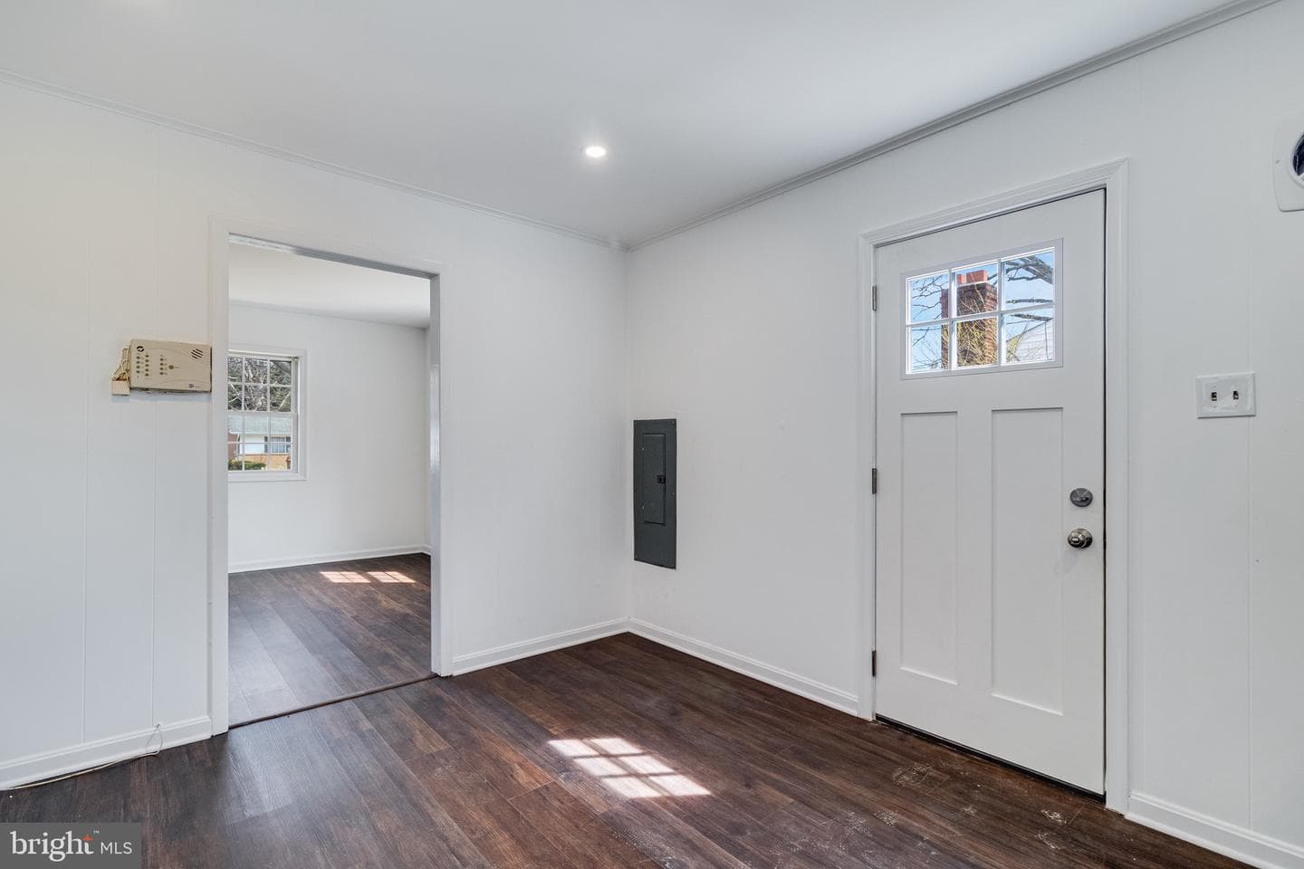 9521 Badger Avenue photo 30