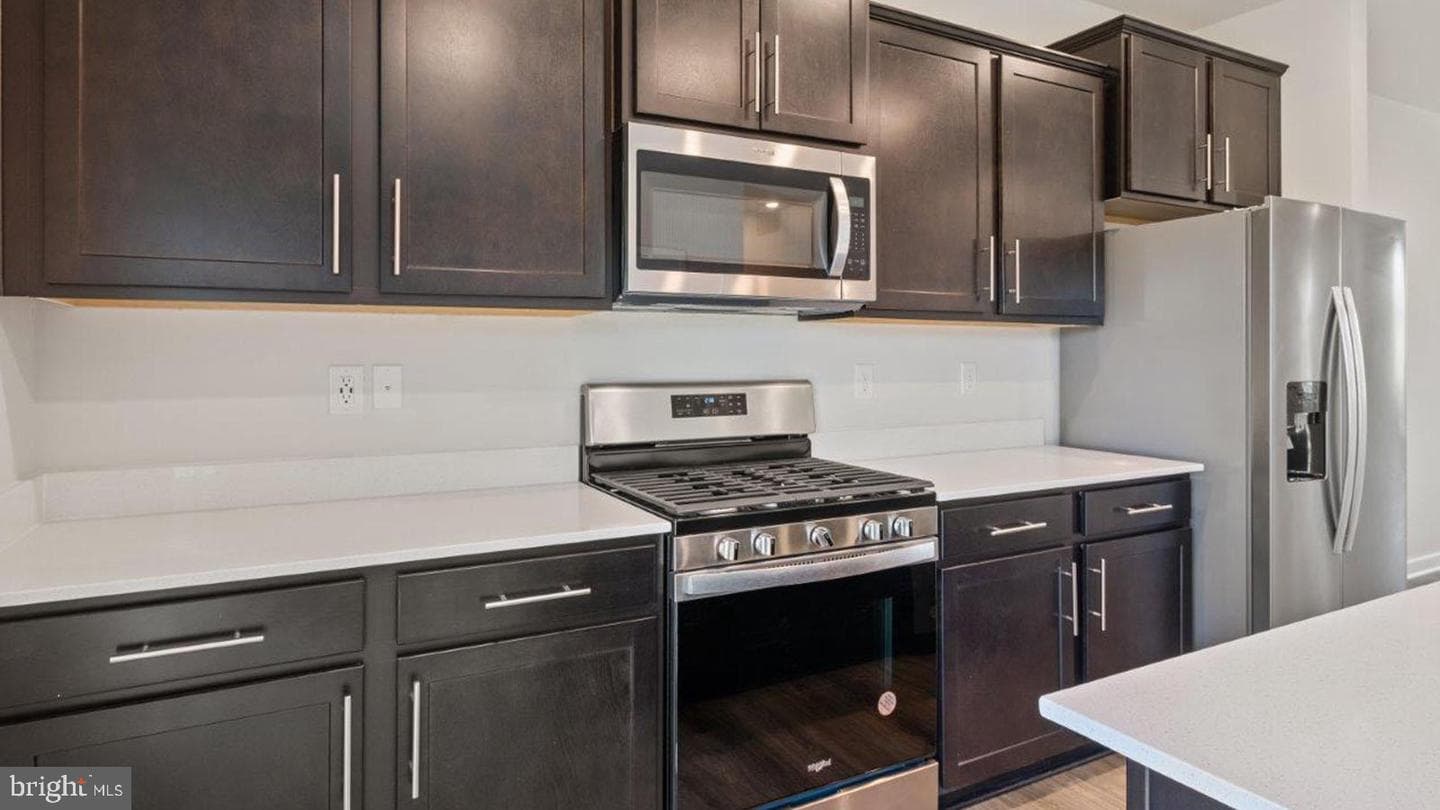 7518 Silver Thread Way photo 12
