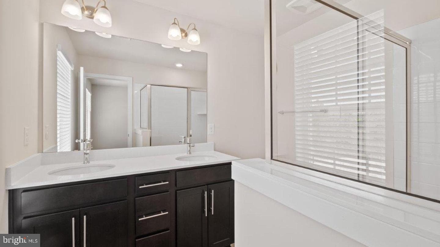 7518 Silver Thread Way photo 26