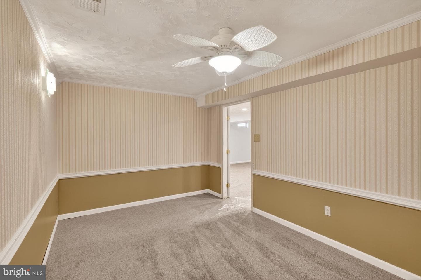 8508 Hillview Road photo 24