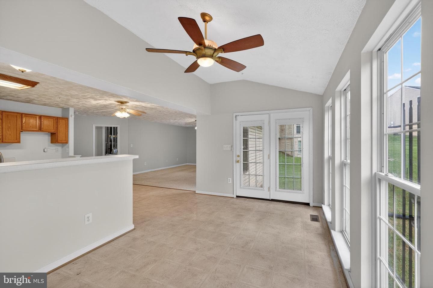 8508 Hillview Road photo 28