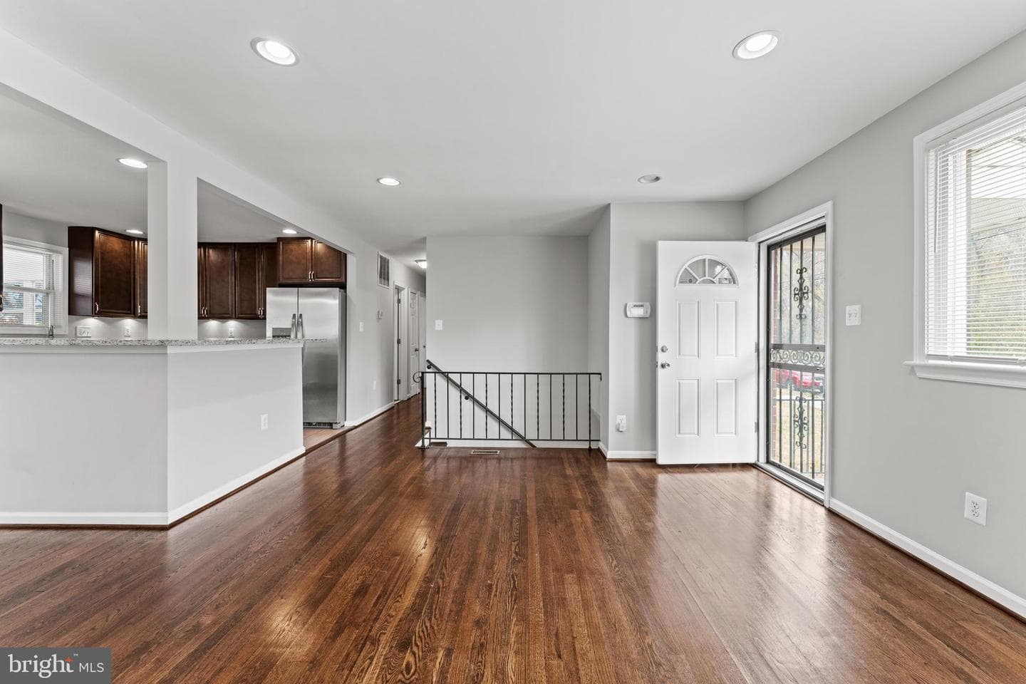 2713 Pinecreek Place photo 7