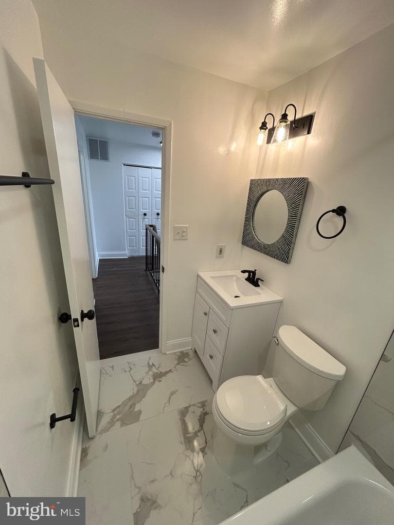 7036 Palamar Terrace photo 25