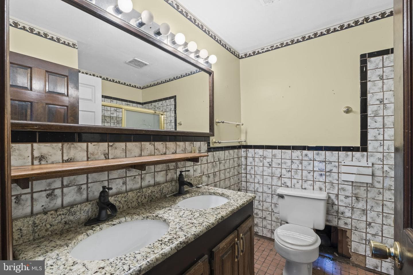 7811 Heflin Drive photo 32