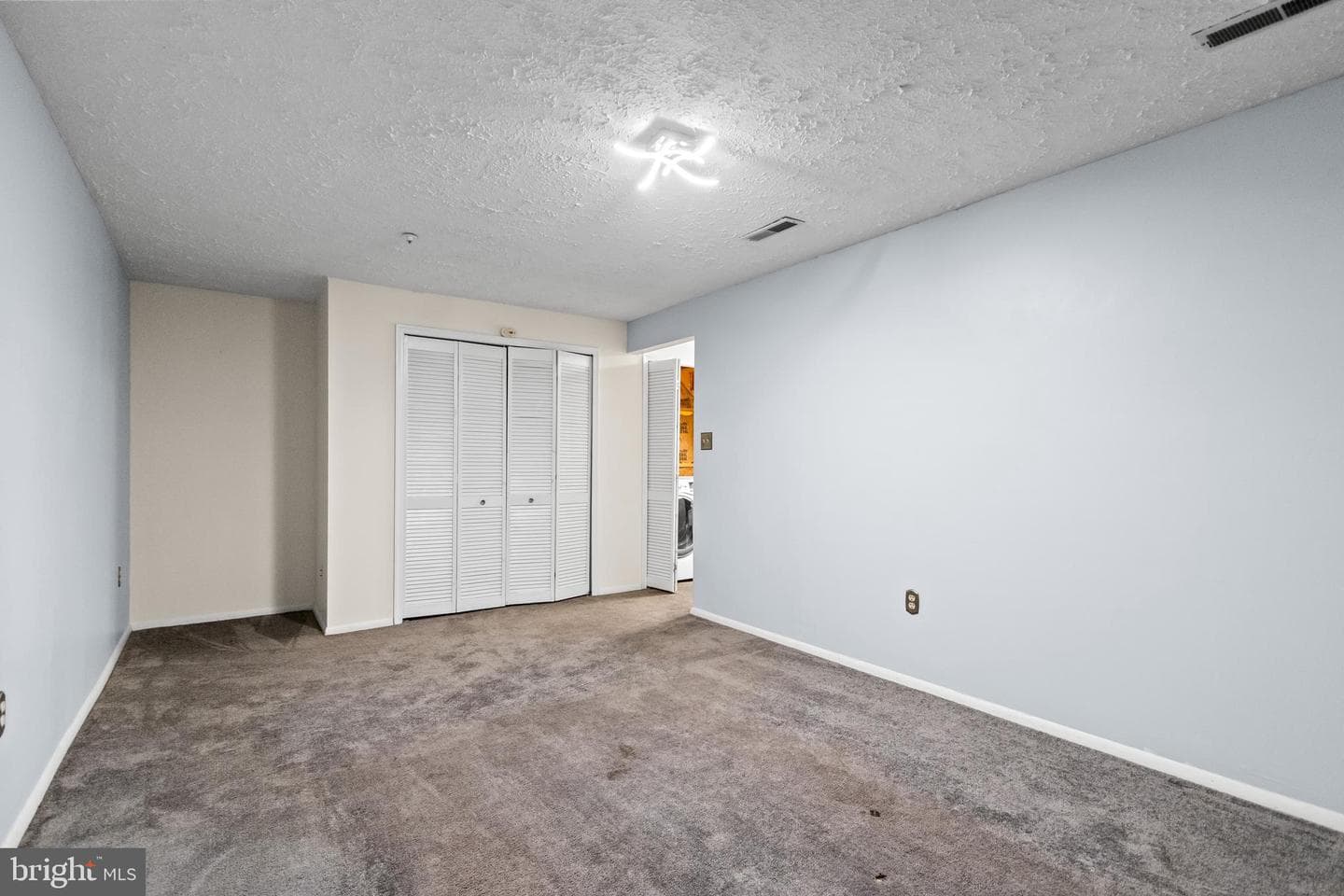 6207 Gothic Lane photo 26