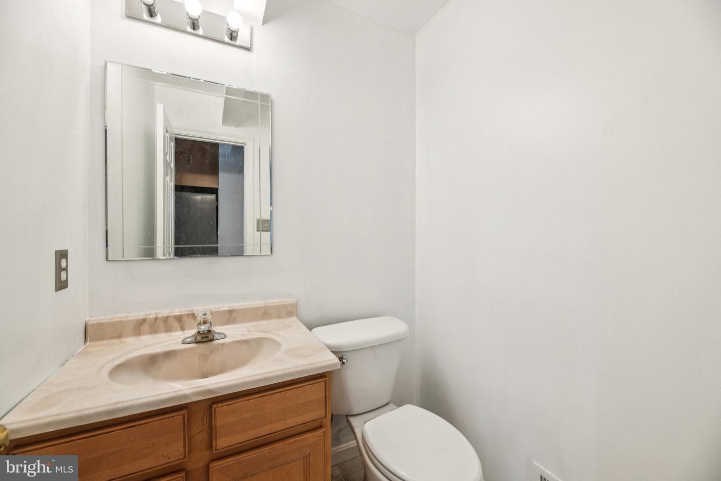 205 Captain Brendt Drive photo 10