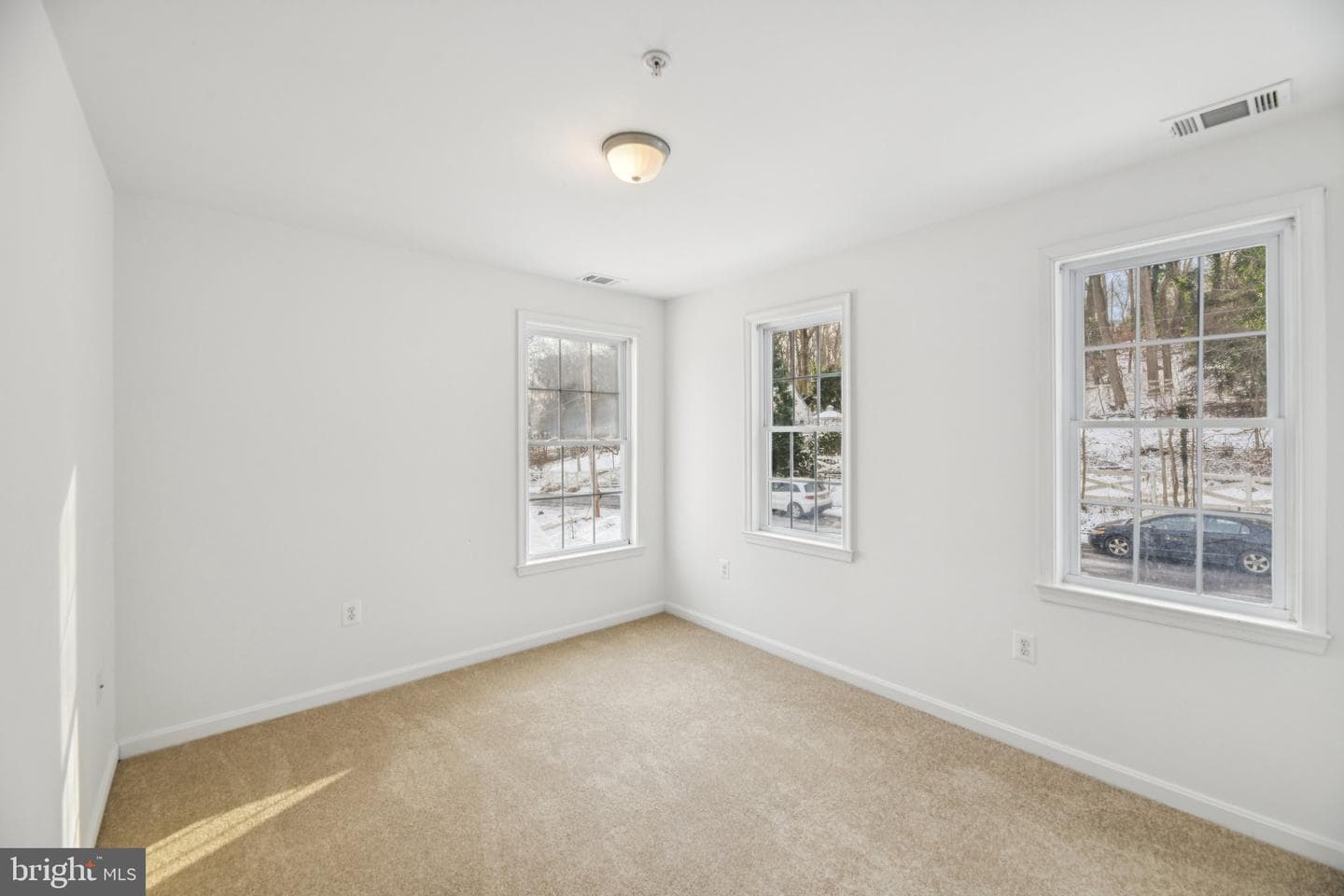 205 Captain Brendt Drive photo 16