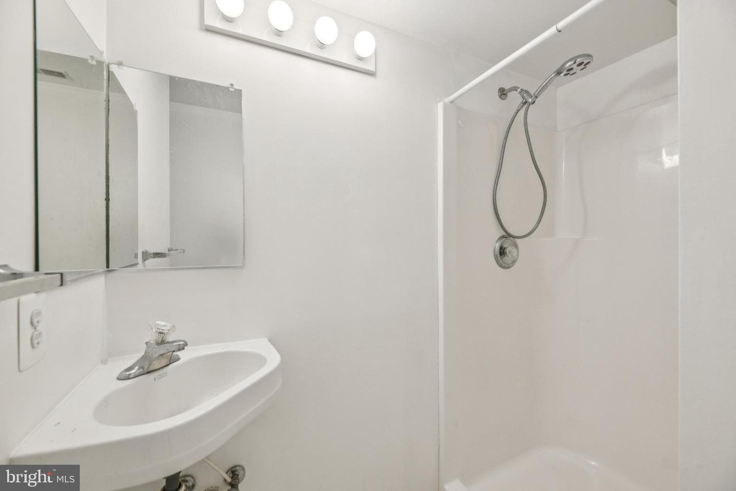 205 Captain Brendt Drive photo 31