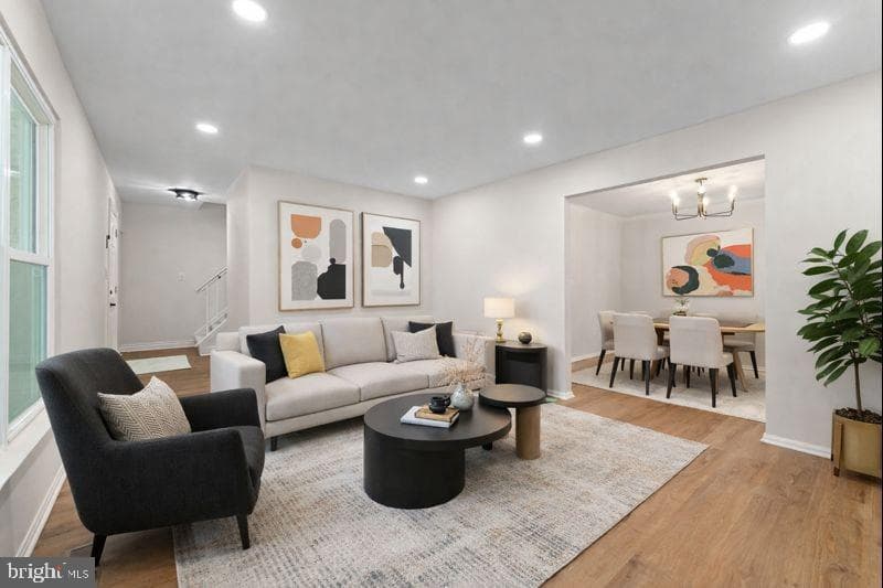 805 Darien Place photo 3