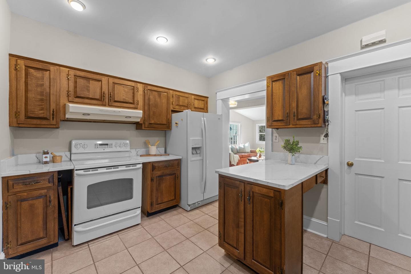 9905 Croom Road photo 44