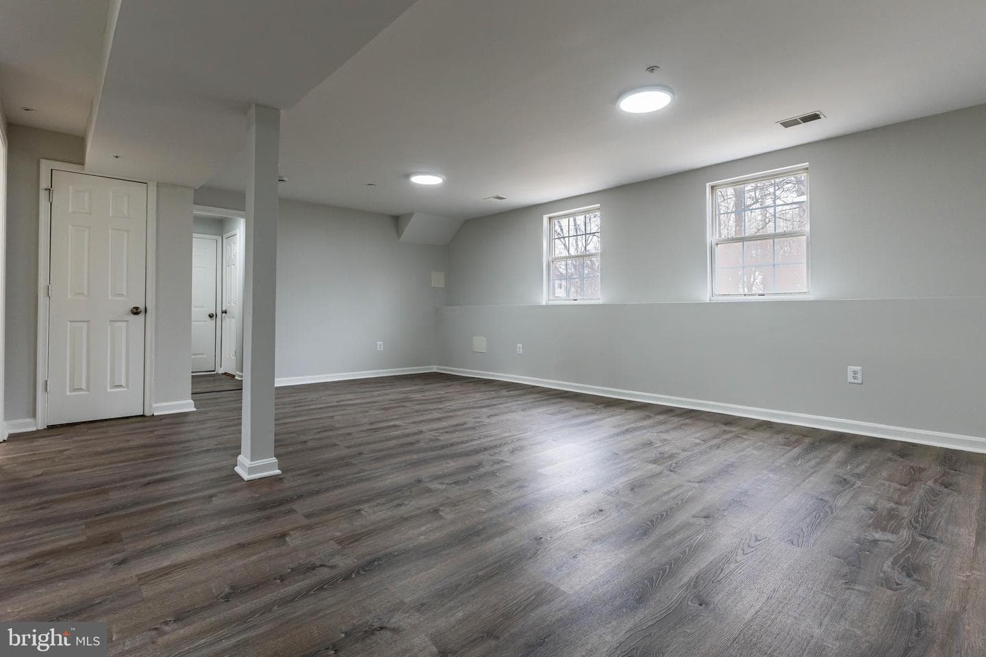 17303 Newton Court photo 8