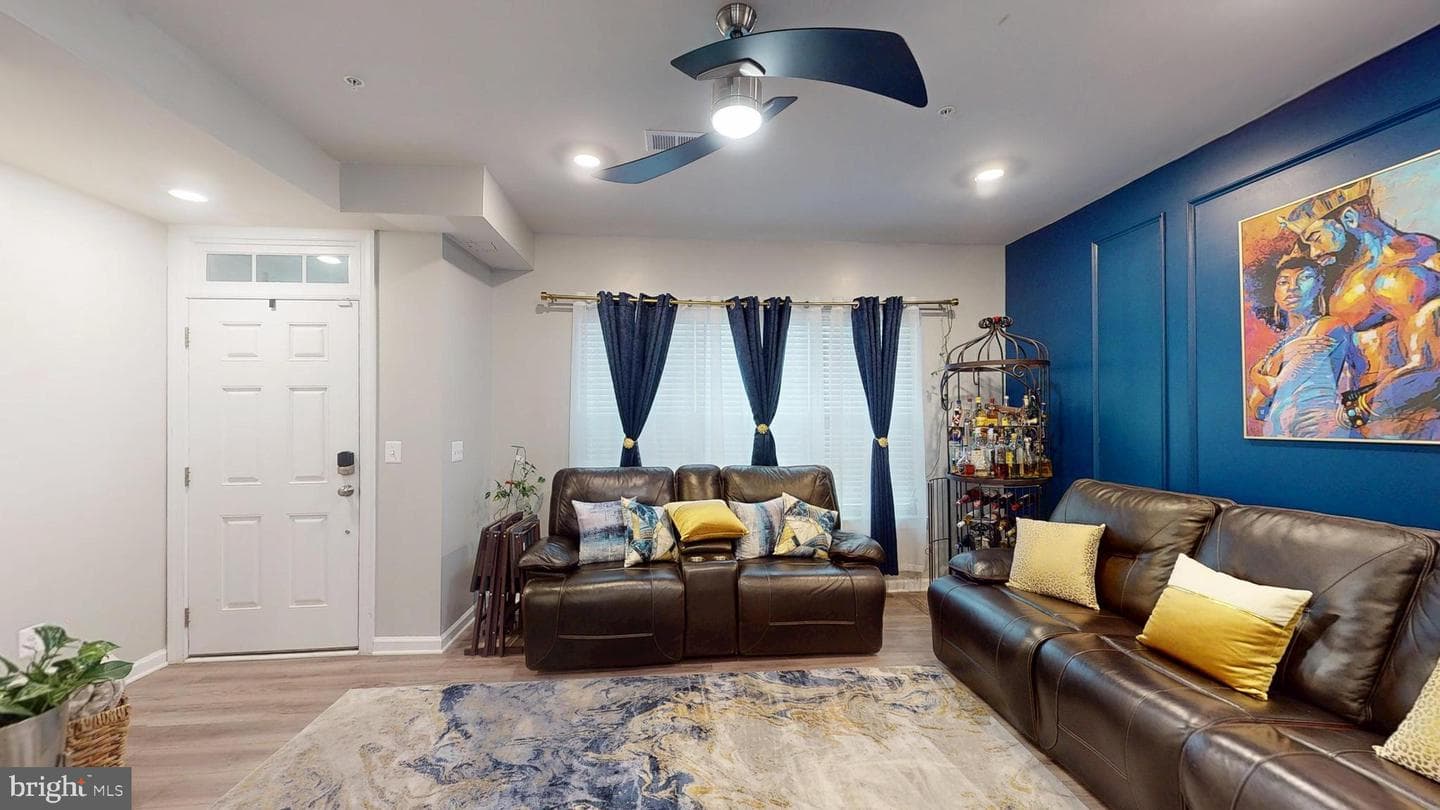 5554 Lanteen Street #1105 photo 4