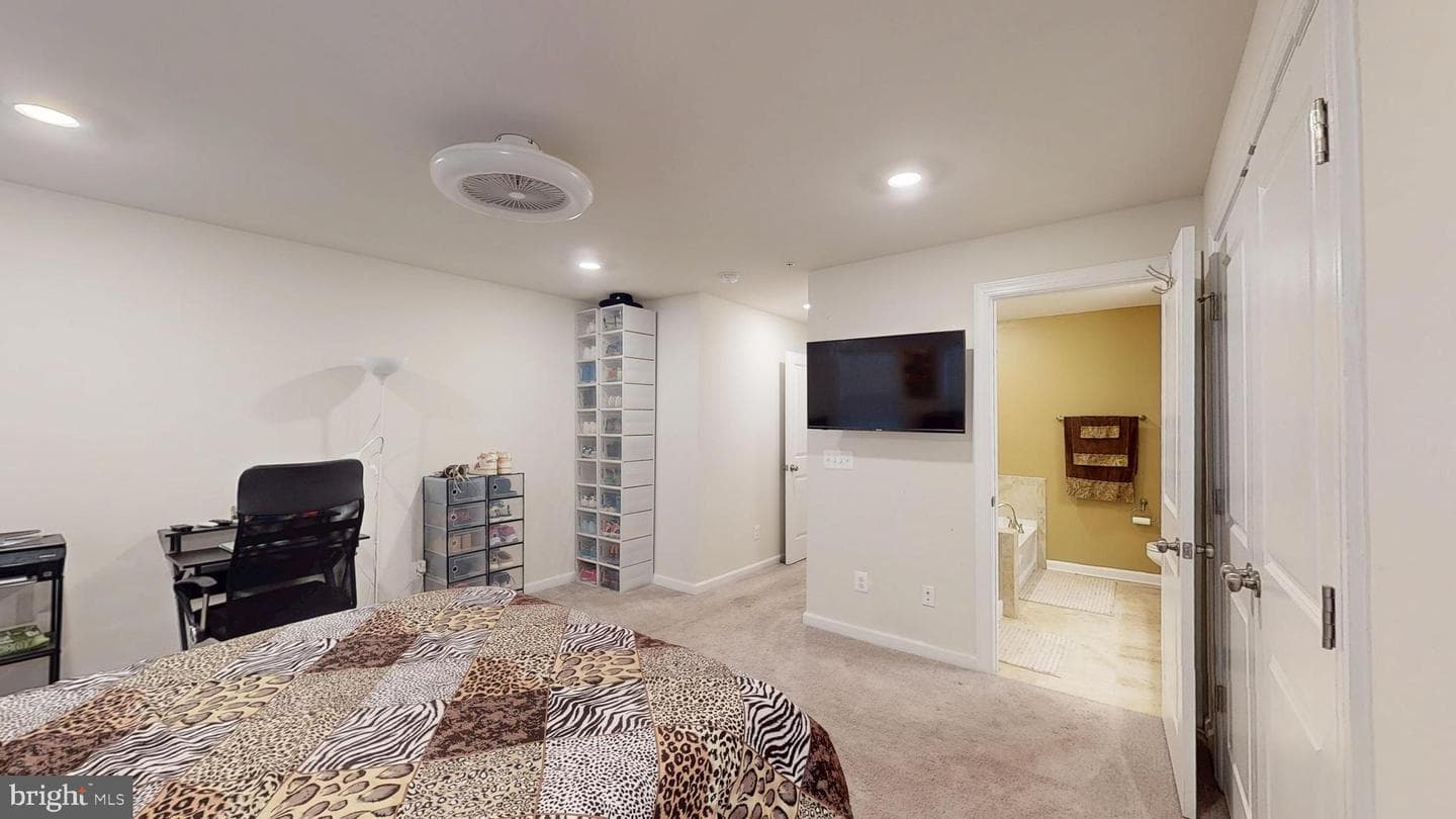 5554 Lanteen Street #1105 photo 40