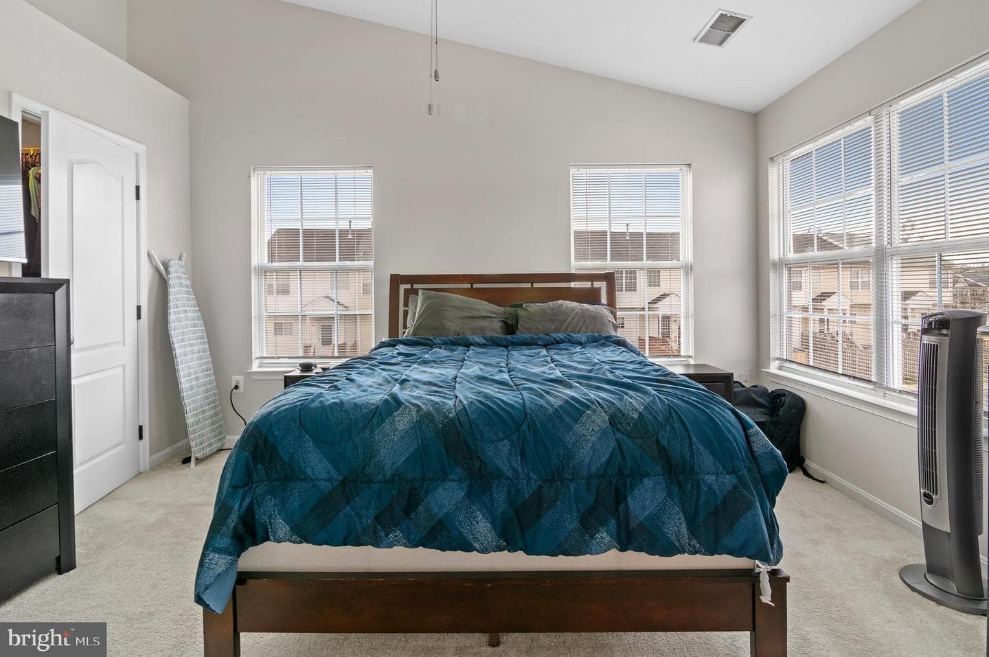 15511 Wylie Road photo 17