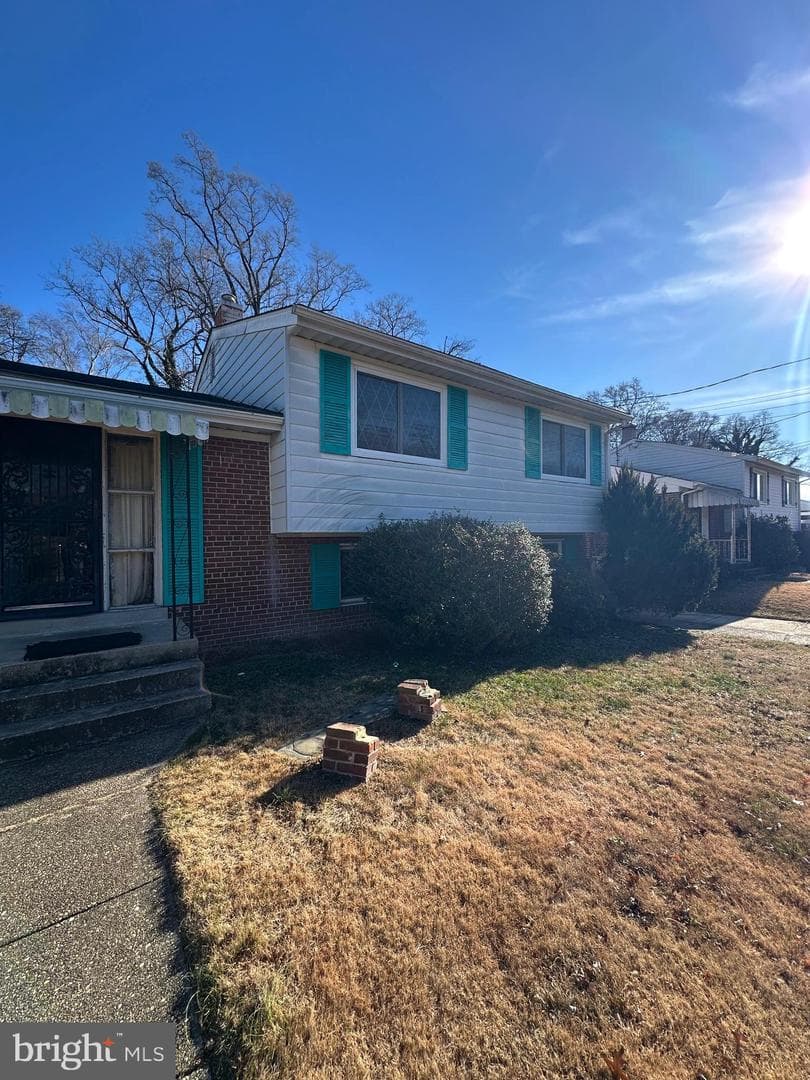 6117 Balfour Drive photo 2
