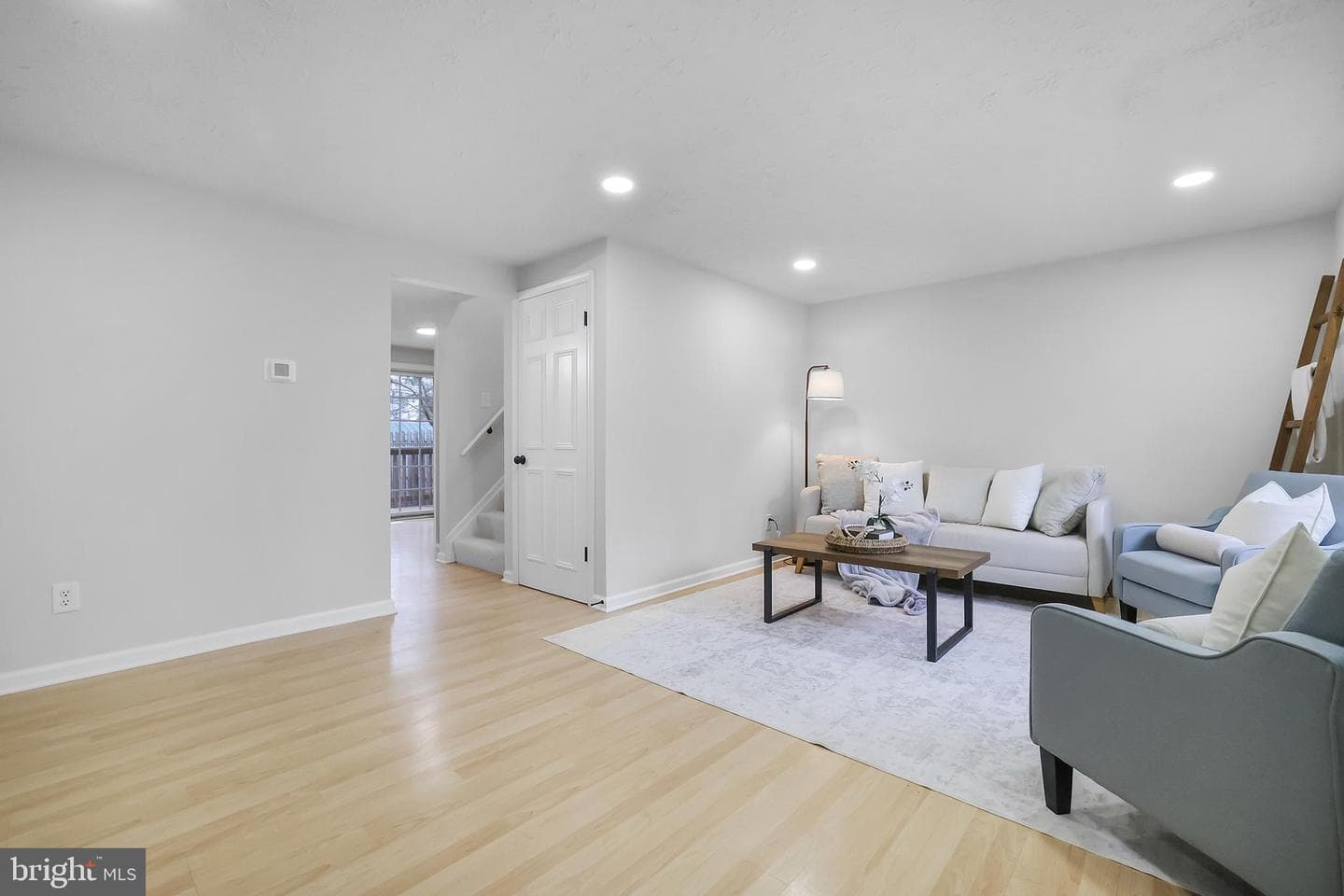 3004 N Dale Lane photo 8