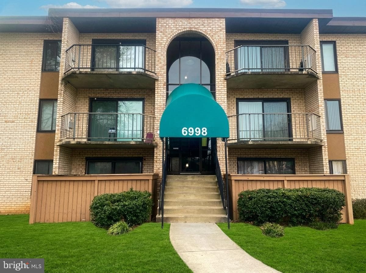6998 Hanover Parkway #302 photo 5