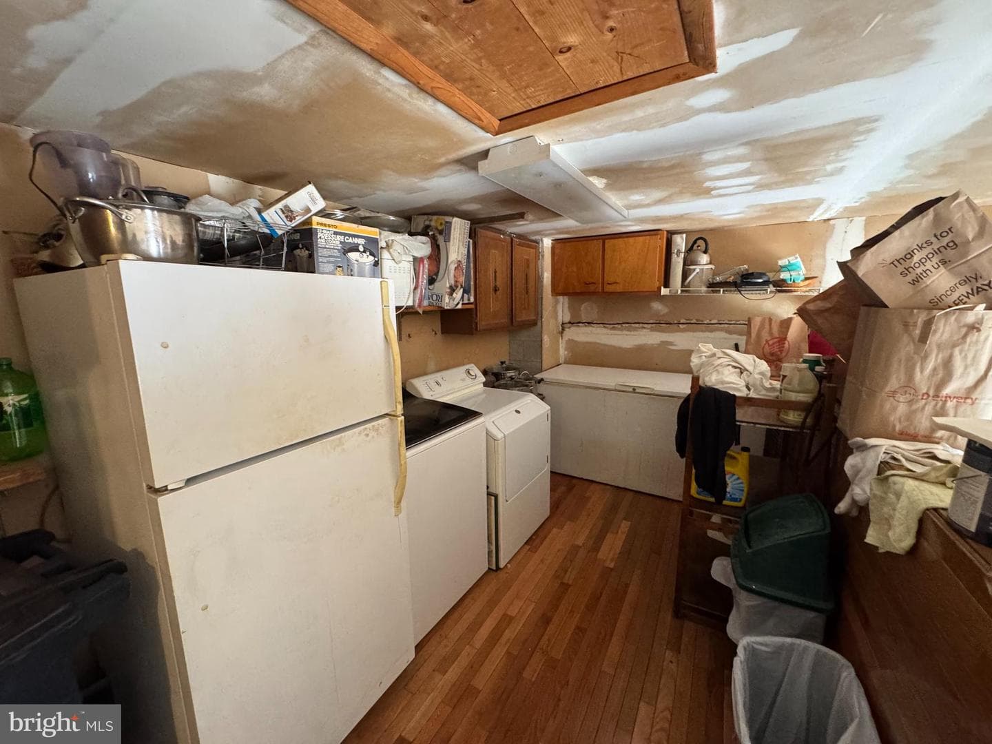 6210 Buckler Road photo 3