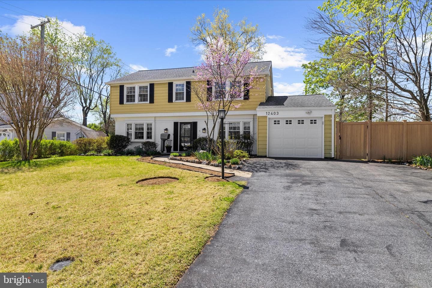 12403 Stafford Lane photo 2