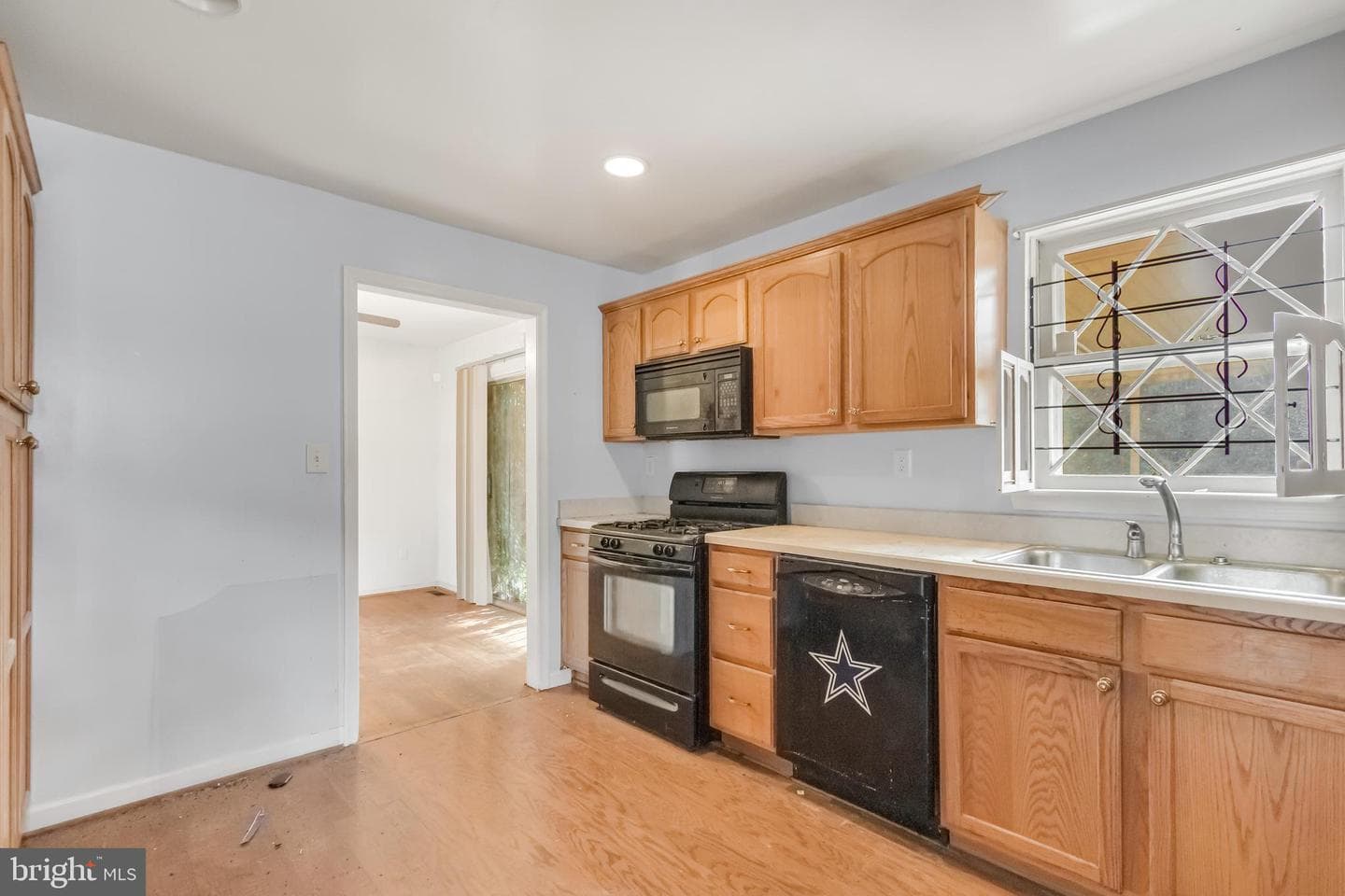 11007 Trafton Drive photo 5