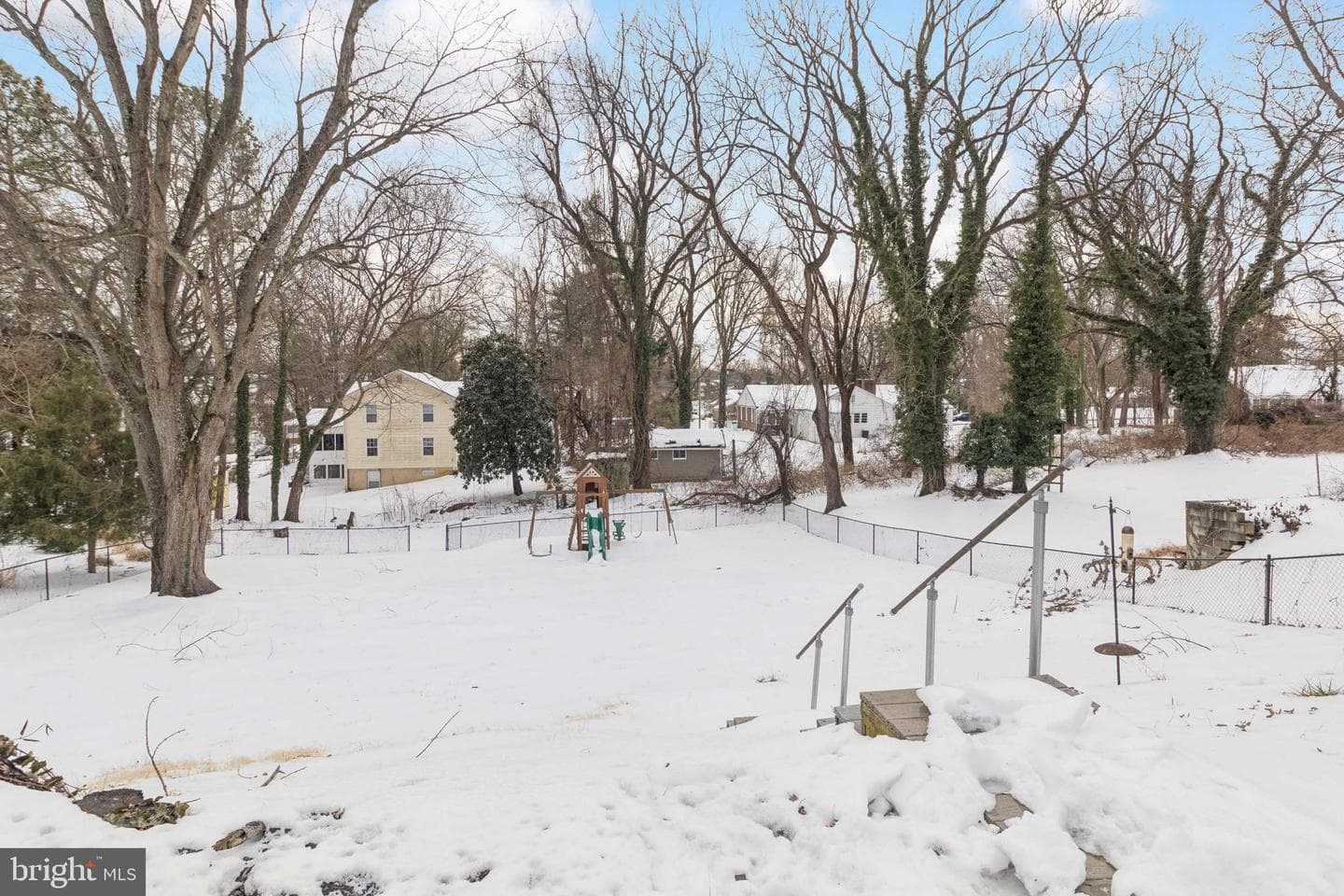 305 Cedar Ridge Drive photo 22