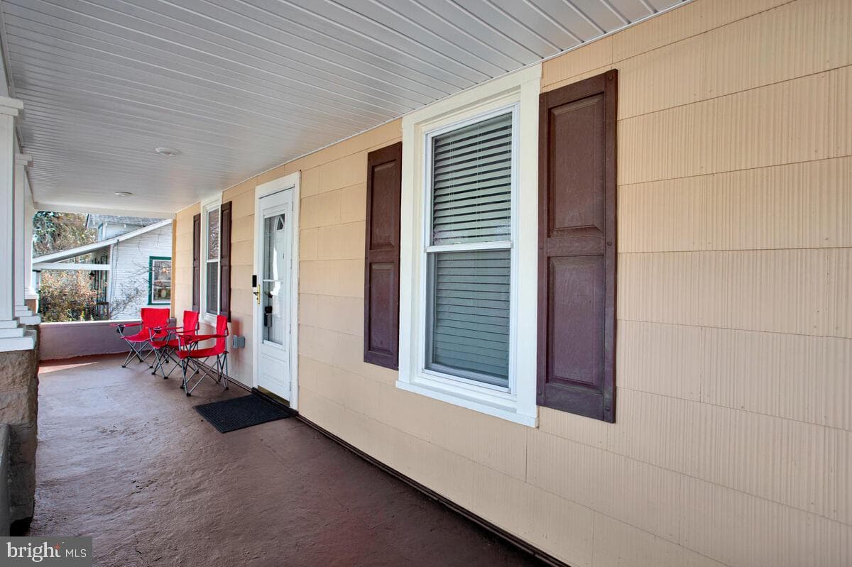 4813 Osage Street photo 3