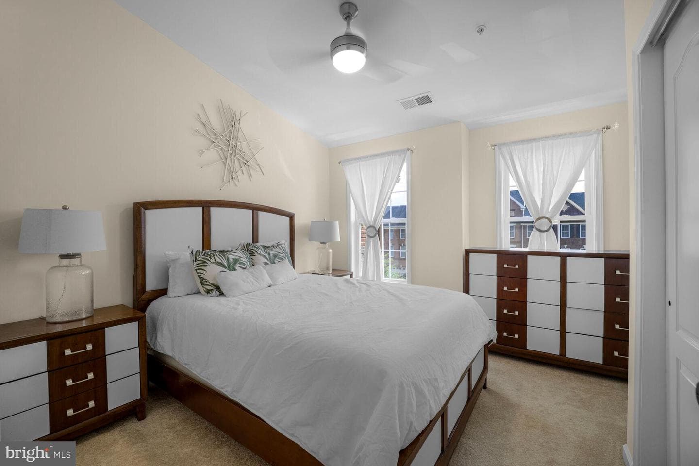 4521 Thoroughbred Drive photo 11