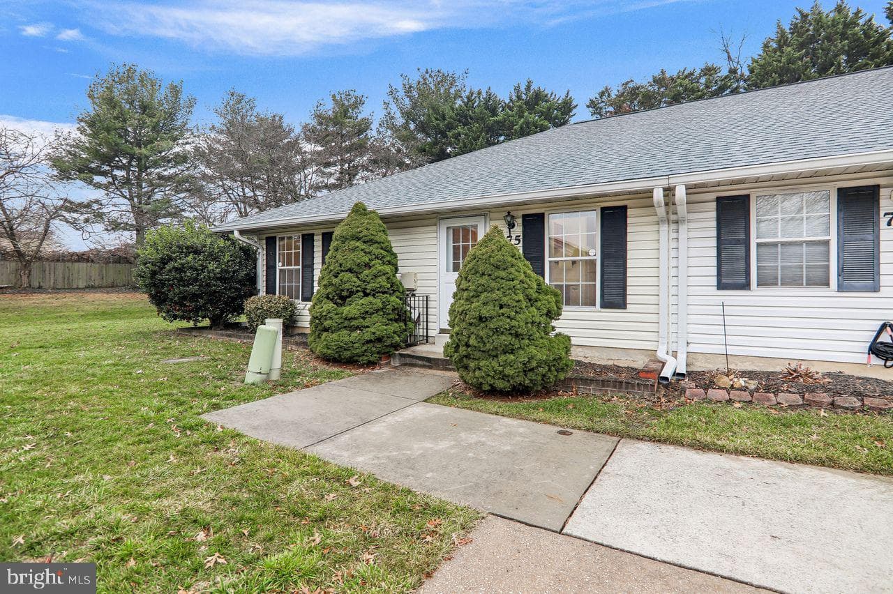 9272 Cherry Lane #75 photo 3