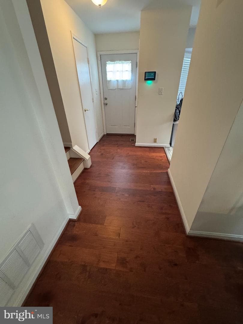 6703 Central Hills Terrace photo 13