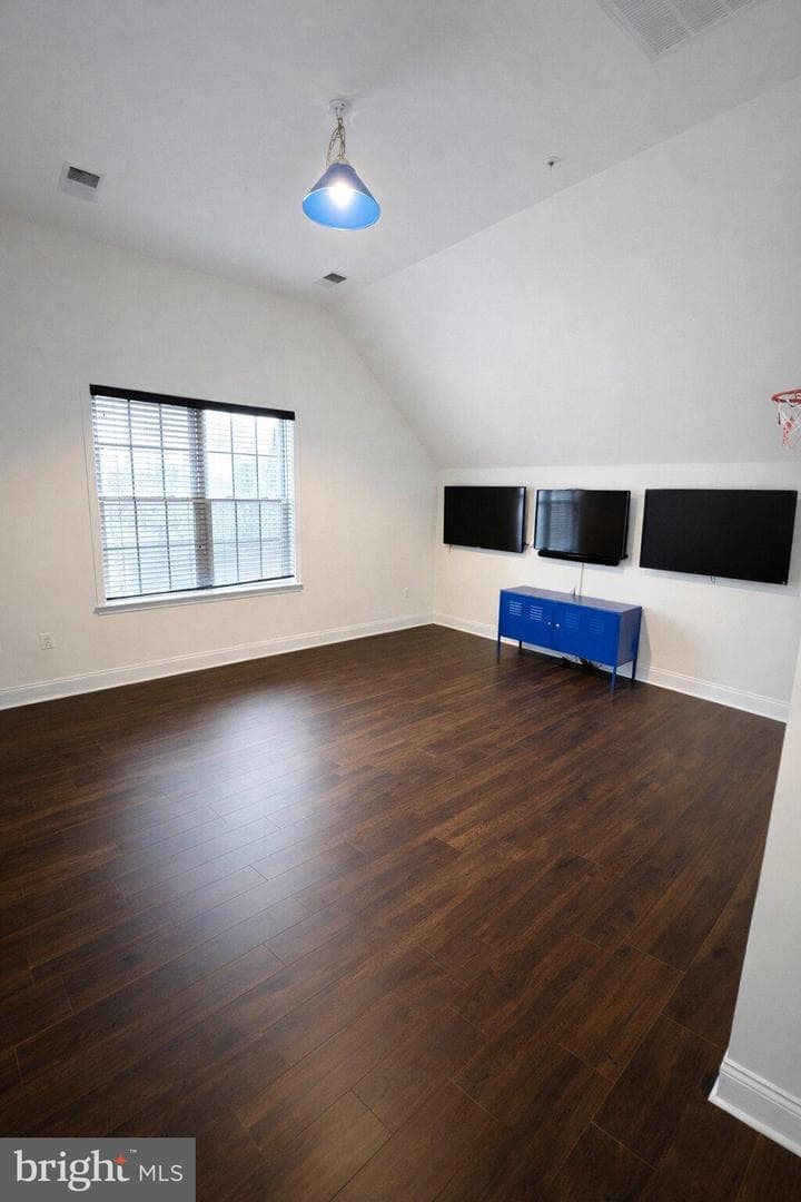 4504 Cross Country Terrace photo 13
