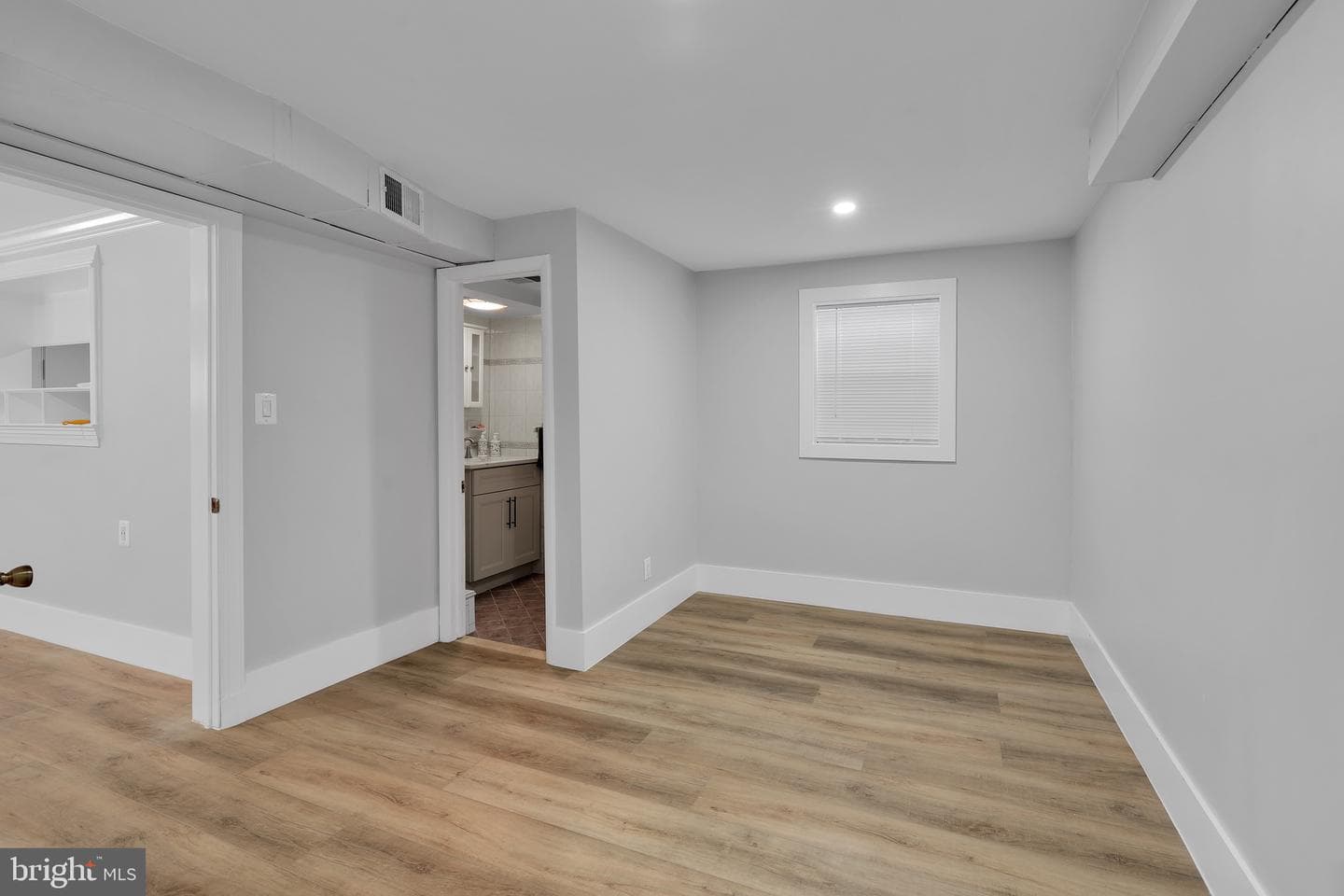 9305 4th Street photo 29