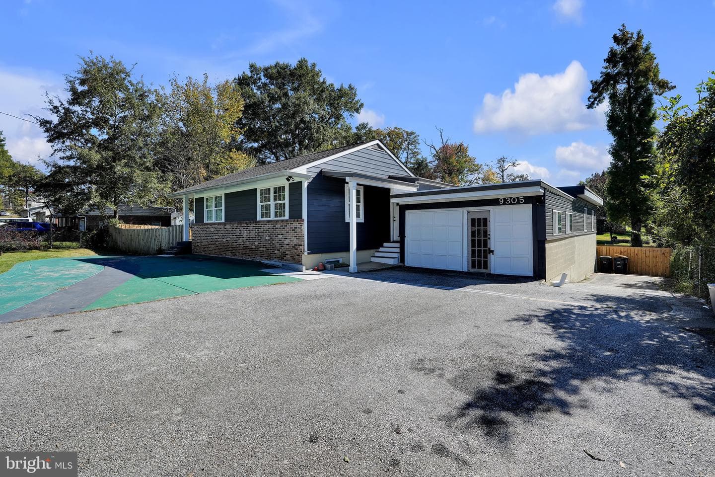9305 4th Street photo 3