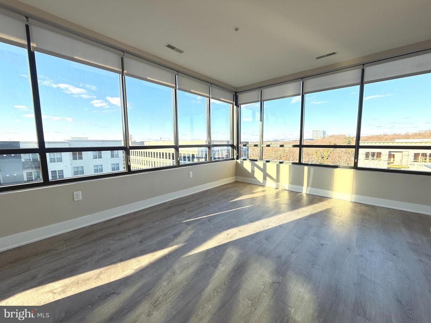 145 Riverhaven Drive #541 photo 10